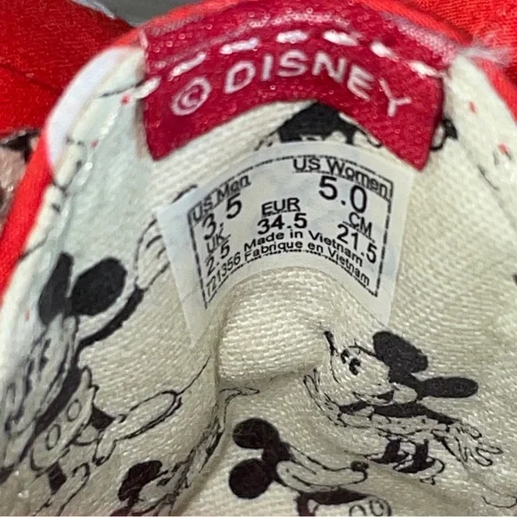 RARE Woman’s VANS Authentic Gore x Disney Minnie's Bow 2018 Size 5 - Picture 8 of 11